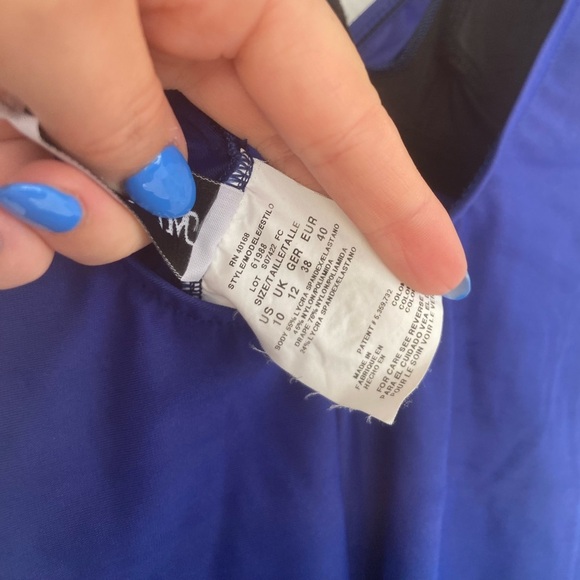 Miraclesuit Blue One Piece with Slimming Ruching Size 10 - Picture 5 of 16